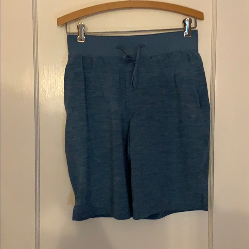 LULULEMON Bowline Short 8” Ripstop Lined